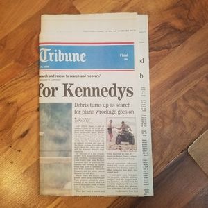 Chicago Tribune JFK Jr All Hope Lost for Kennedys July 19 1999 Tub11